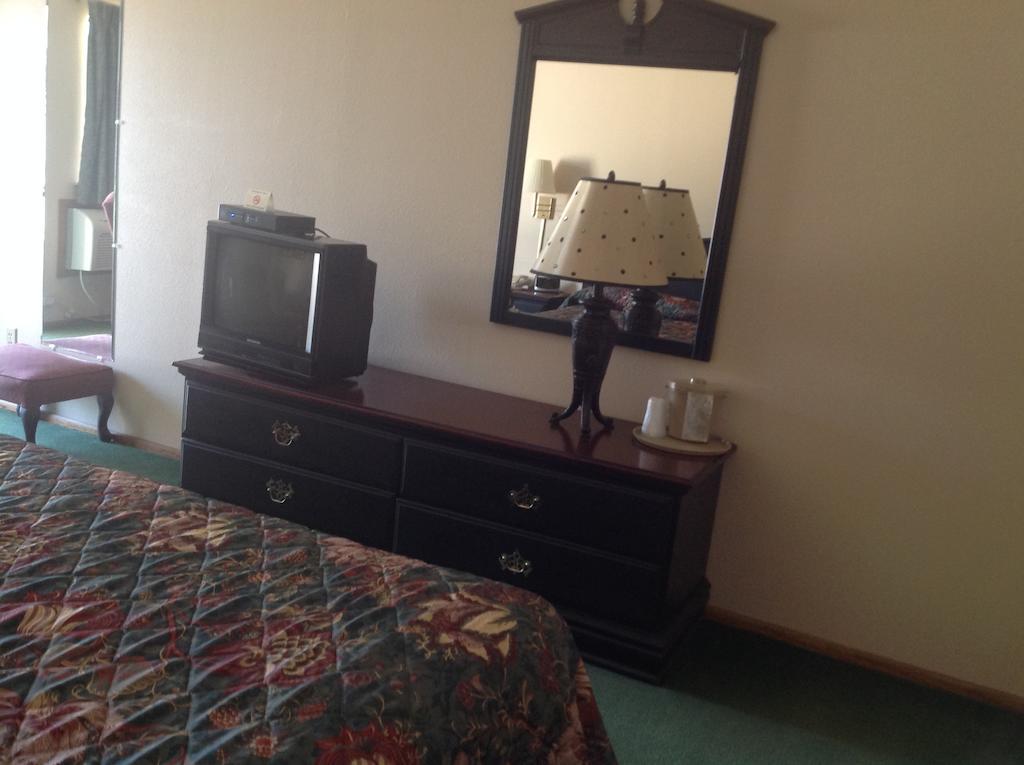 Riverwood Inn Glenwood Bilik gambar